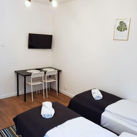 Apartamenty Metro Targowek وارسو المظهر الخارجي الصورة