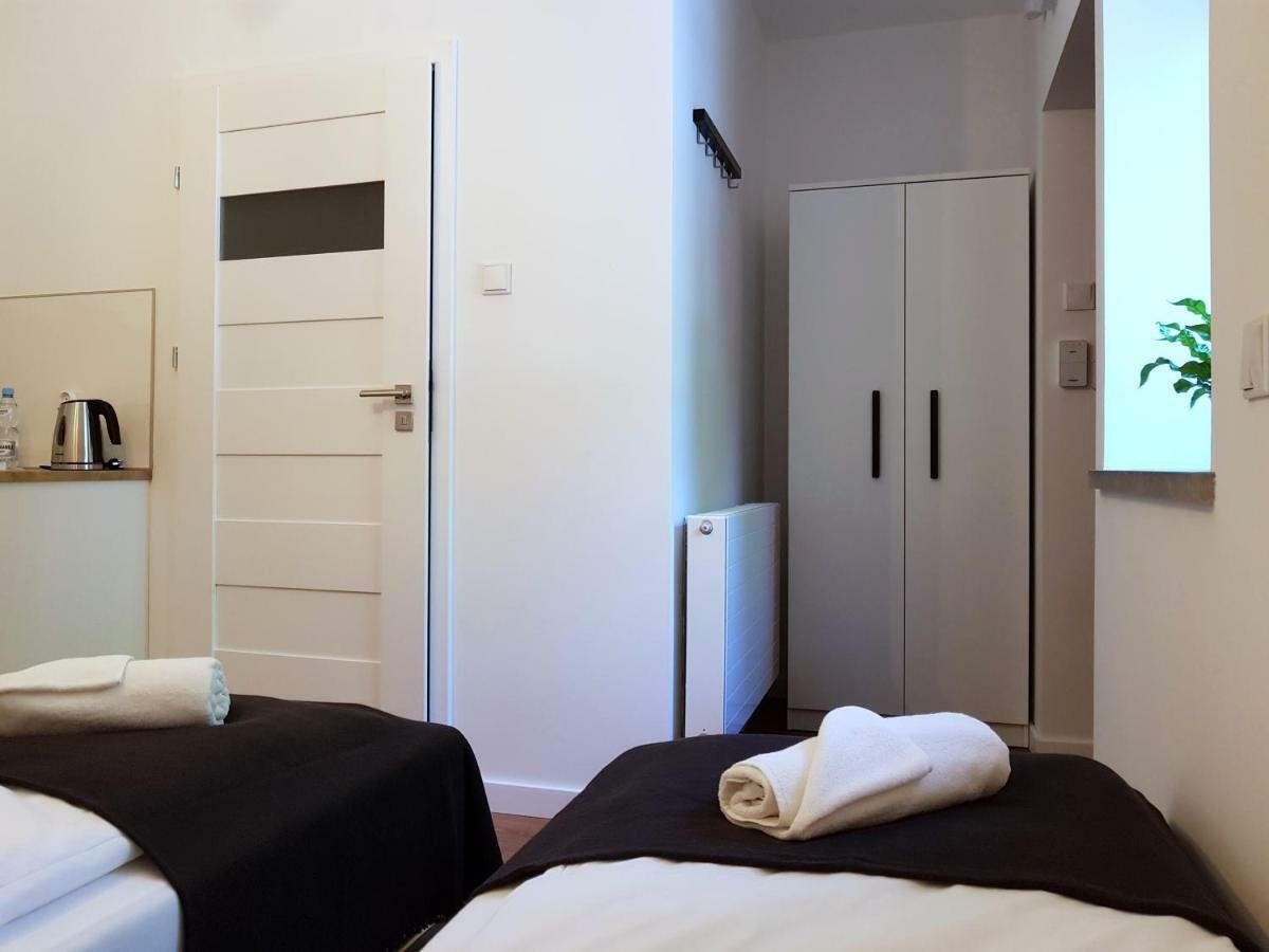 Apartamenty Metro Targowek وارسو المظهر الخارجي الصورة