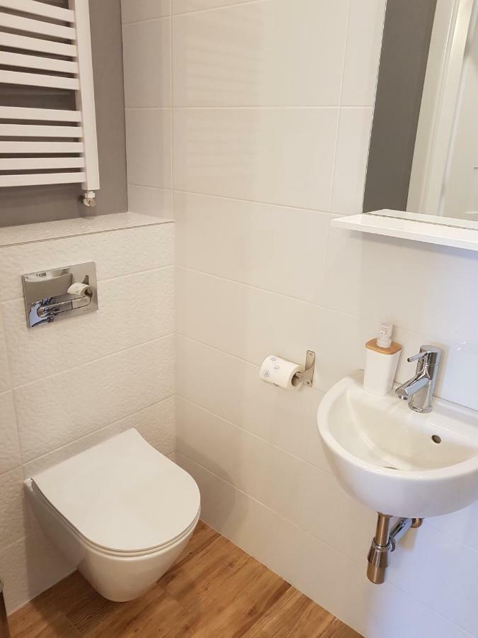 Apartamenty Metro Targowek وارسو المظهر الخارجي الصورة