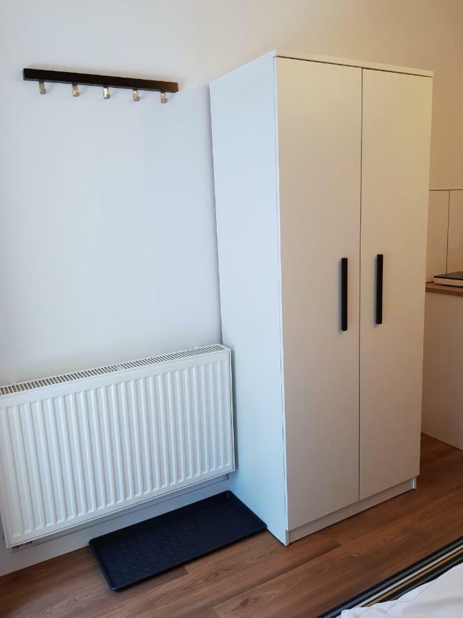 Apartamenty Metro Targowek وارسو المظهر الخارجي الصورة