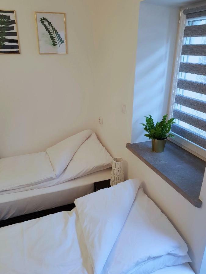 Apartamenty Metro Targowek وارسو المظهر الخارجي الصورة